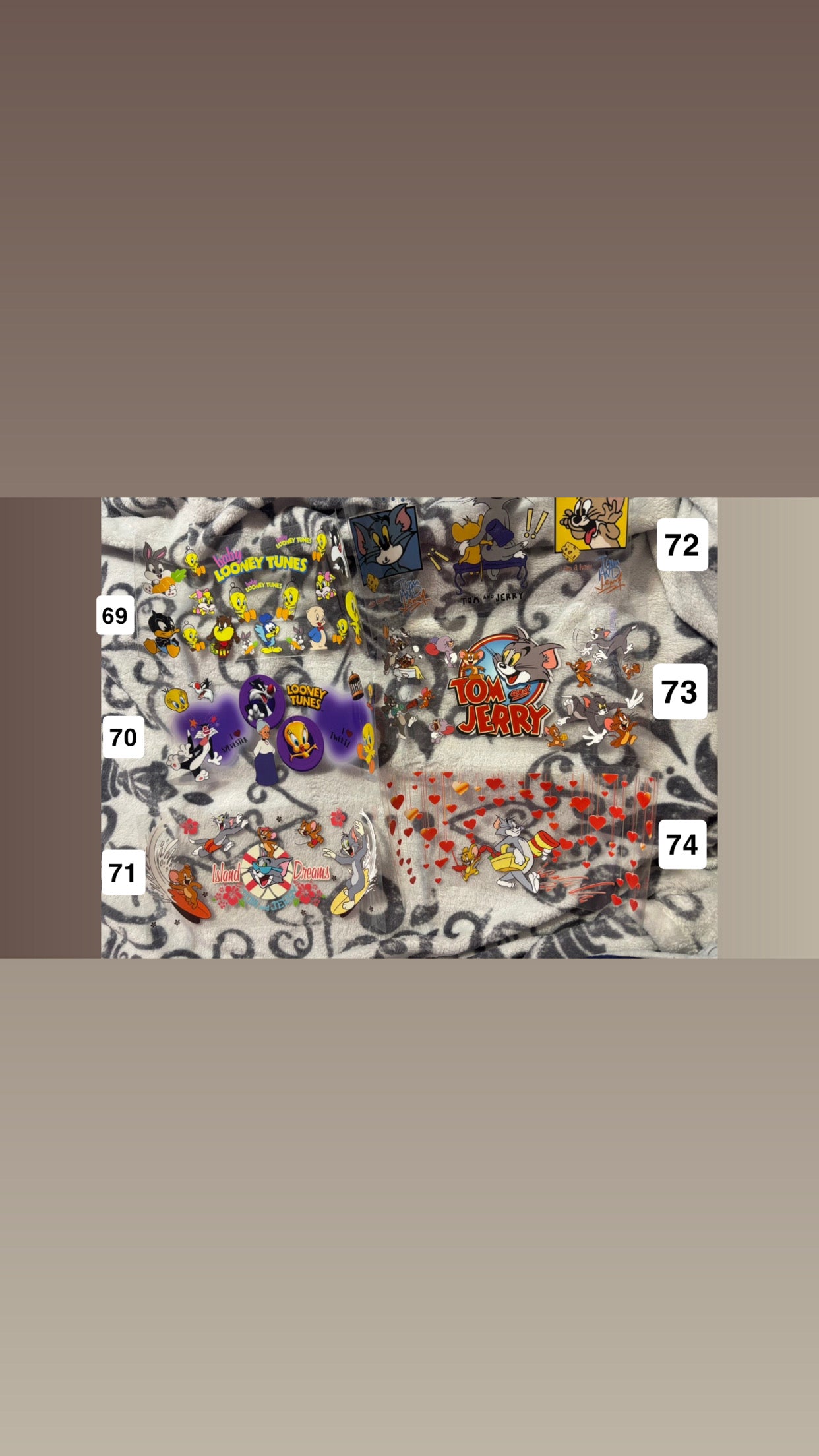 Show Decals